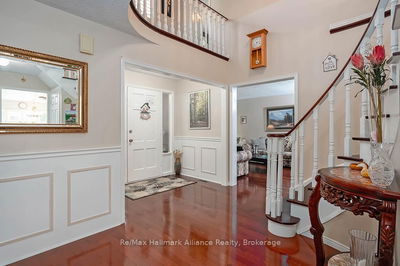 1151 Manor Rd, Oakville - Glen Abbey image-0-4