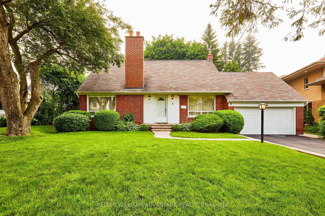 8 Hilldowntree Road