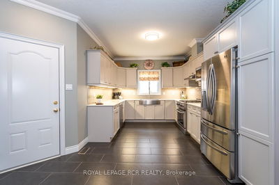 39 Dinnick Cres, Orangeville - Orangeville image-0-2