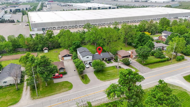 7820 5 Side Road