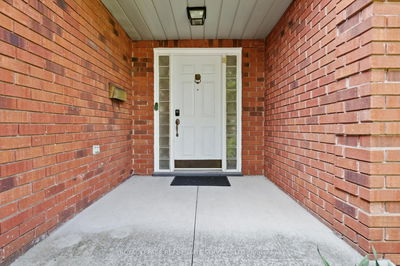 117 Warner Dr, Oakville - Bronte image-0-3