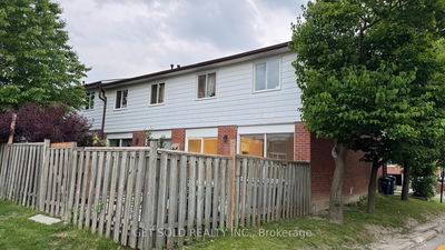 Unit 30 — 7560 Goreway Dr, Mississauga - Malton image-0-2