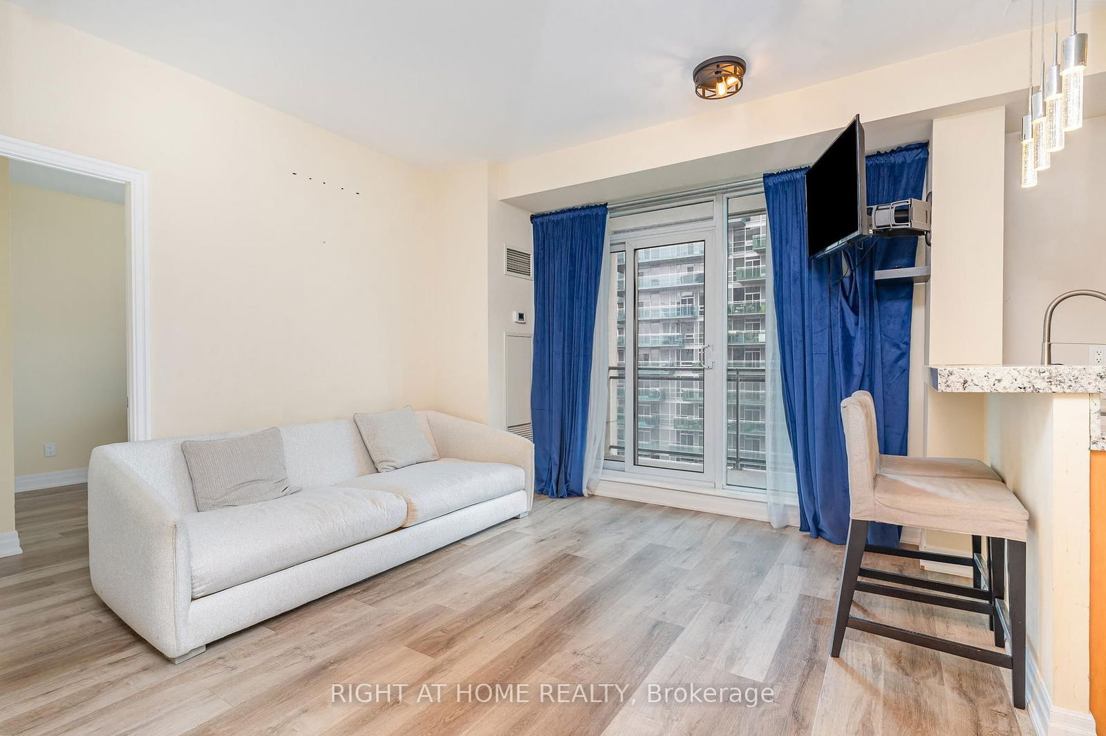 Condo for sale at 2101-2121 Lake Shore Boulevard, Toronto, Mimico, M8V 4E9 - MLS: W12202643