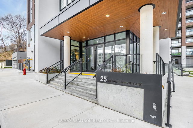 205 - 25 Neighbourhood Lane