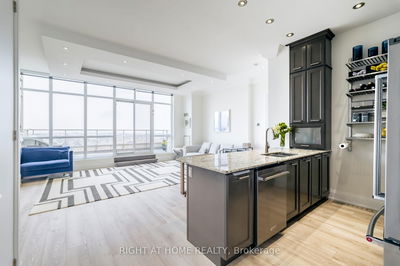 Unit 804 — 2470 Prince Michael Dr, Oakville - Joshua Creek image-0-3
