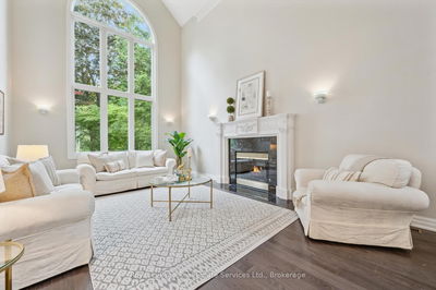 480 CHARTWELL Rd, Oakville - Old Oakville image-0-4