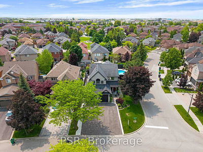 11 Tanzini Dr, Caledon - Bolton East image-0-4