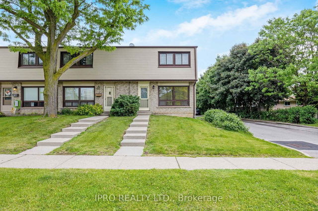 1 - 108 Sinclair Avenue