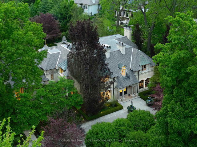 1021 Lakeshore Road