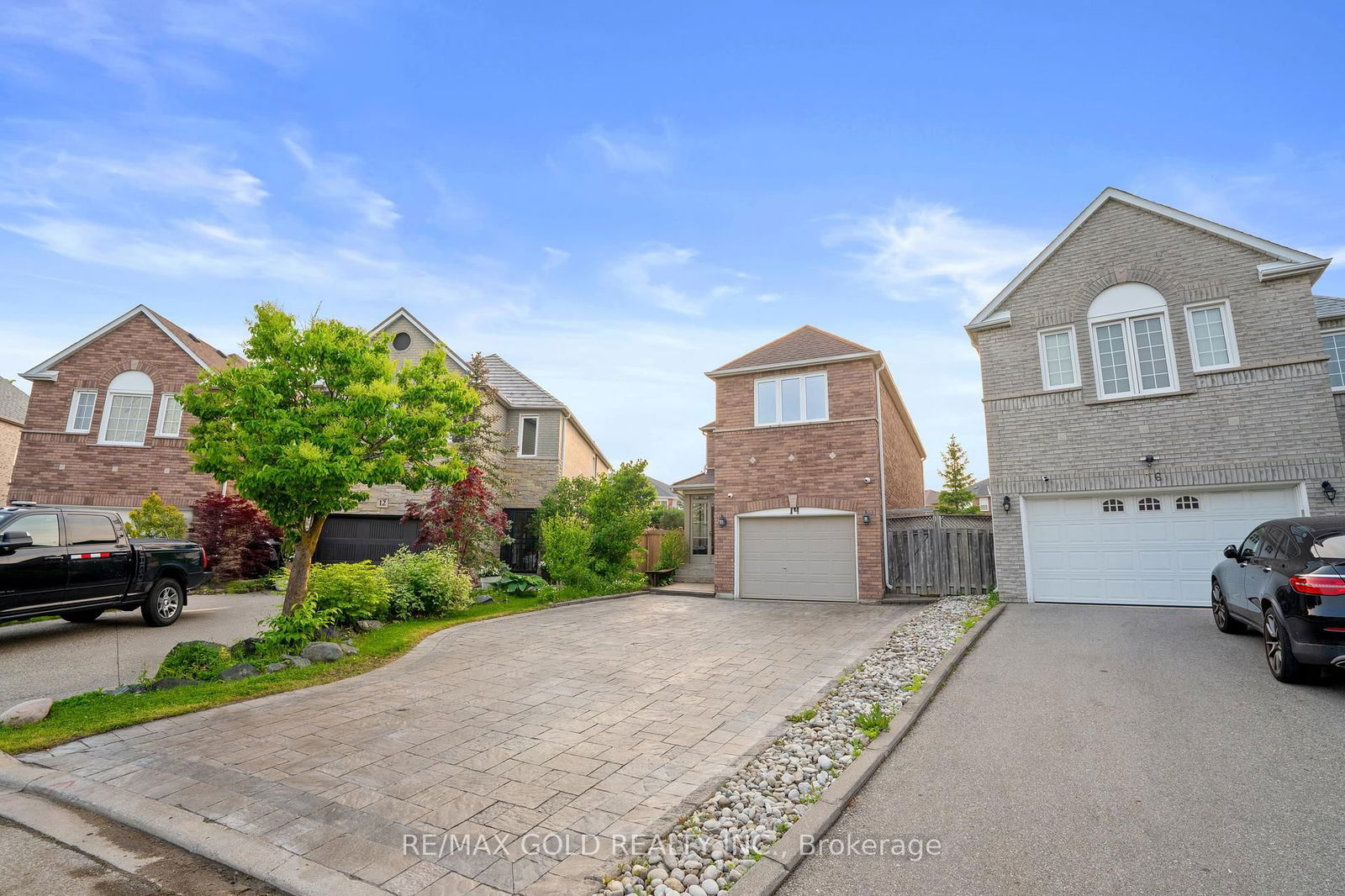Detached House for sale at 14 Twisted Oak Street, Brampton, Ontario, L6R 1T1 - Sandringham-Wellington - MLS: W12203195