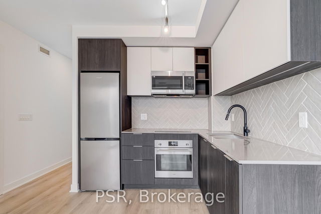 609 - 36 Zorra Street