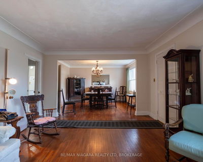 10 Highland Rd, Oakville - Central image-0-3