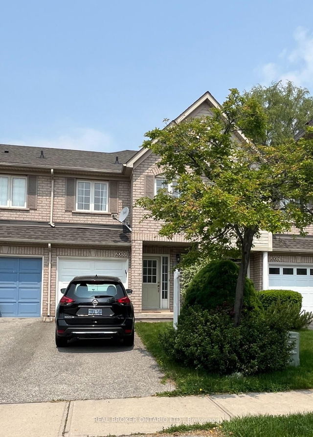 2069 Glenhampton Road