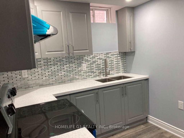 11 Ledger Point Crescent