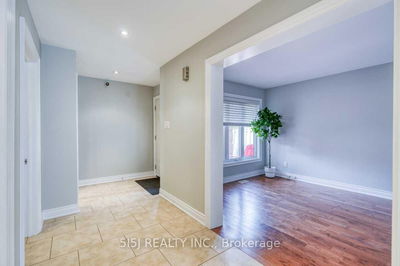 4679 Owl Circ, Mississauga - Hurontario image-0-3