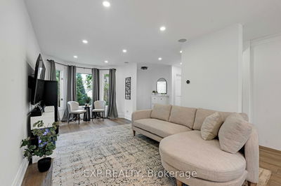 1674 Princelea Pl, Mississauga - East Credit image-0-4