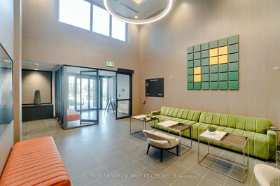 Unit 210 — 95 DUNDAS St, Oakville - Glenorchy image-0-2