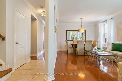 7107 Appletree Lane, Mississauga - Meadowvale Village image-0-2