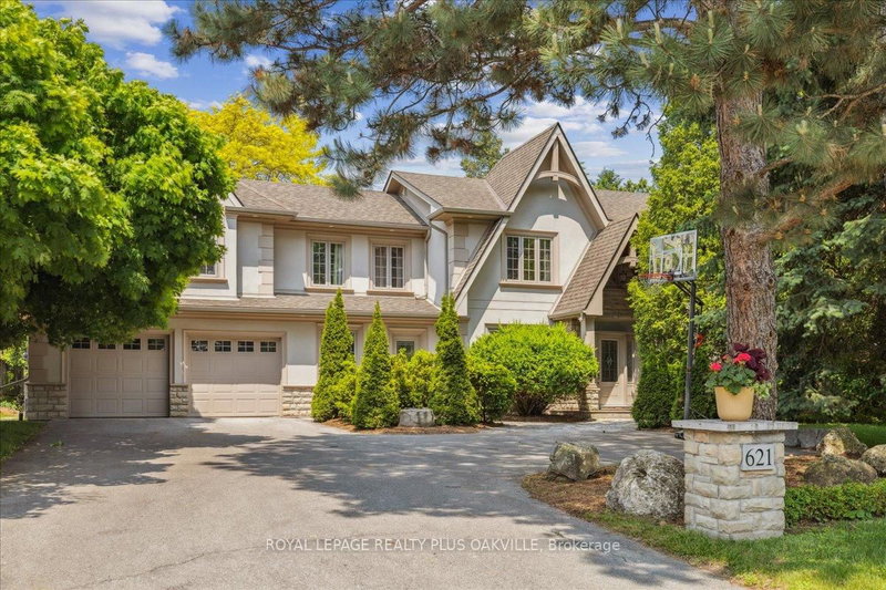 621 North Shore Blvd E, Burlington, L7T 1X4 | Image 3