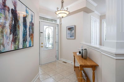 2145 Woodgate Dr, Oakville - Westmount image-0-3