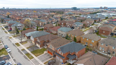 2530 Nichols Dr, Oakville - Wedgewood Creek image-0-2