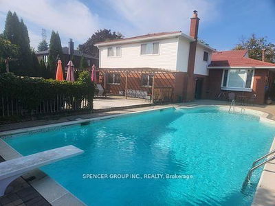 1856 Briarcrook Cres, Mississauga - Applewood image-0-3