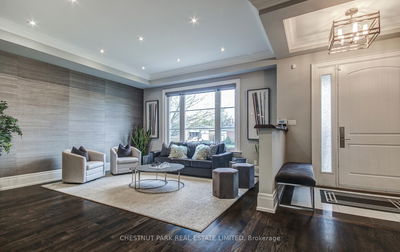22 Lesmar Dr, Toronto - Princess-Rosethorn image-0-3