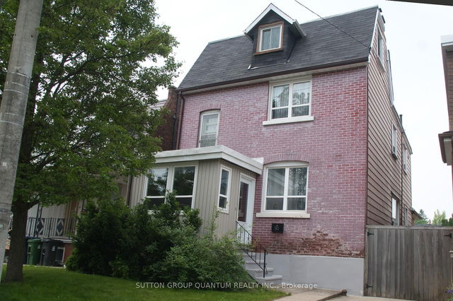 80 Bartlett Avenue