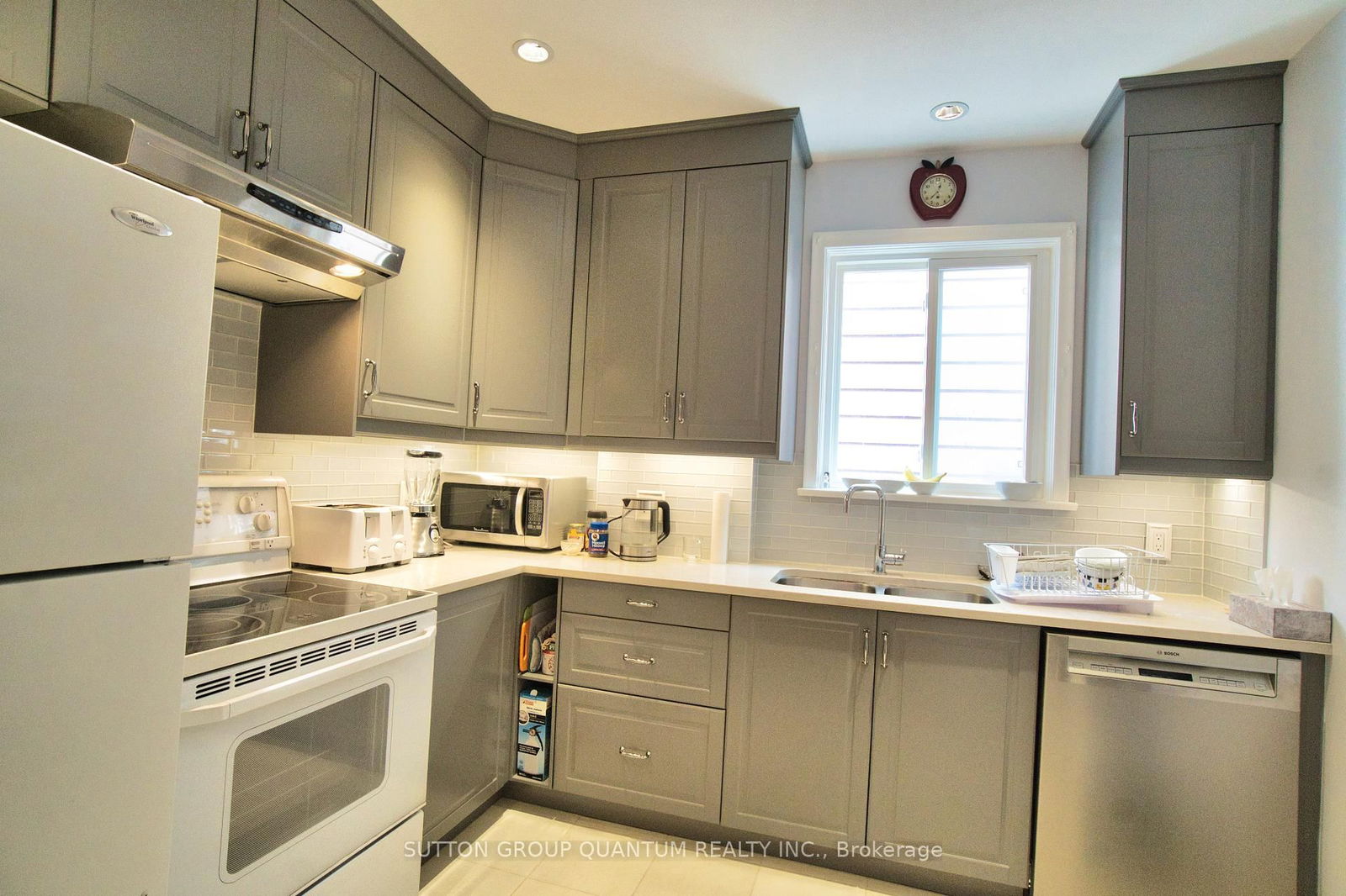 Detached House for sale at 80 Bartlett Avenue, Toronto, Dovercourt-Wallace Emerson-Junction, M6H 3E6 - MLS: W12204264