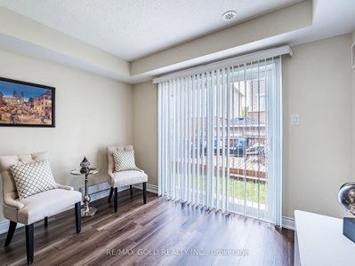 12 AFFLECK Road — more photos