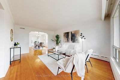 211 Rustic Rd, Toronto - Rustic image-0-2