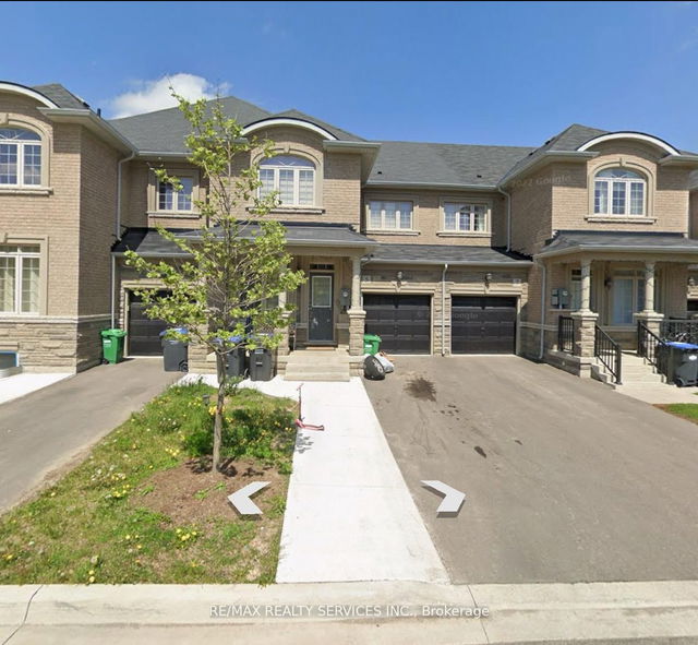 5 Hines Street