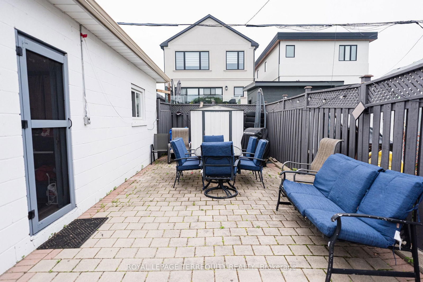 Detached House for sale at 968 Castlefield Avenue, Toronto, Briar Hill-Belgravia, M6B 1E2 - MLS: W12204889