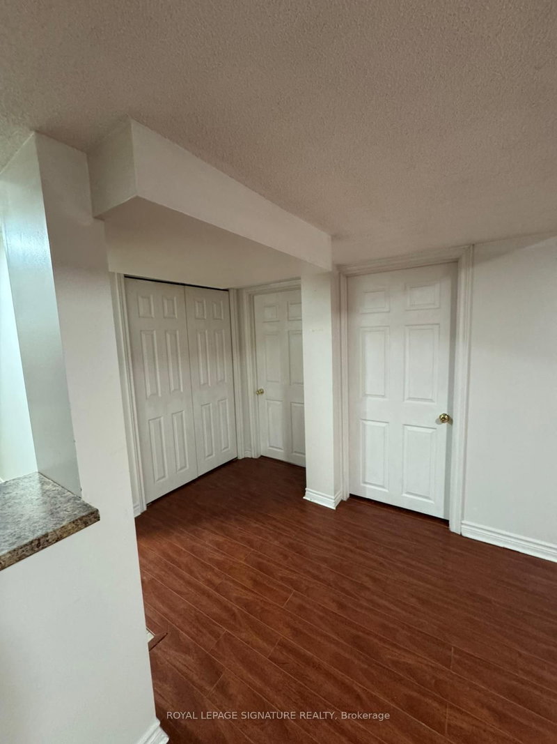 (Lower) - 75 Iron Block Dr, Brampton, L7A 0J1 | Image 2