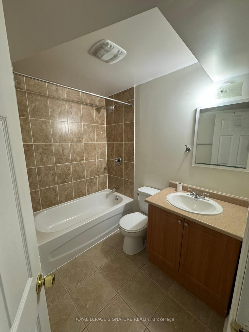 (Lower) - 75 Iron Block Dr, Brampton, L7A 0J1 | Image 3