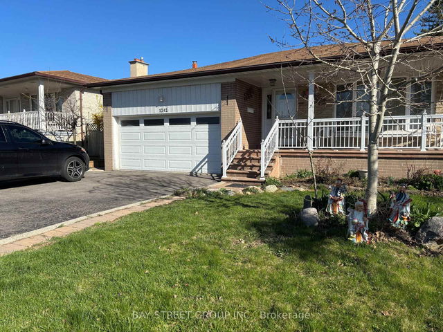 Lower S - 1242 Mcbride Avenue