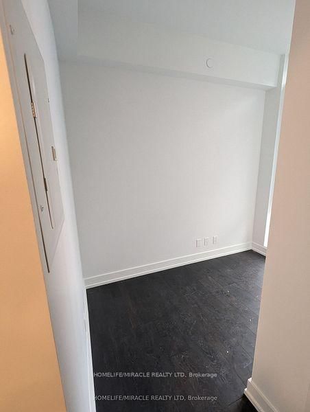 904 - 215 Veterans Dr, Brampton, L7A 5L7 | Image 3