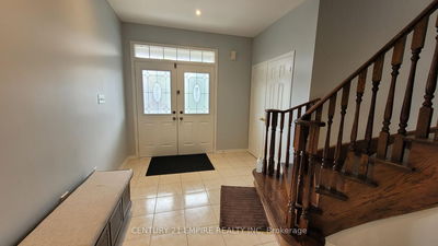 Unit Upper — 54 Cape Dorset Cres, Brampton - Sandringham-Wellington image-0-2
