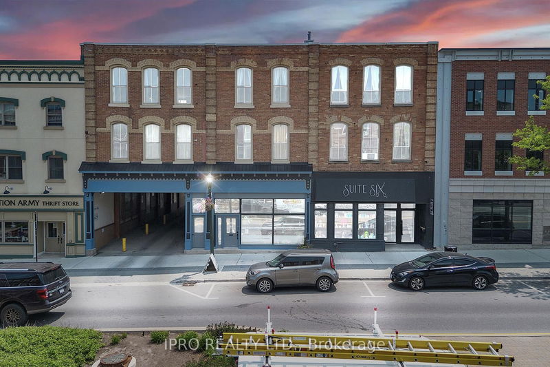Unit 2 — 166 Broadway Ave, Orangeville - Orangeville image-0-0