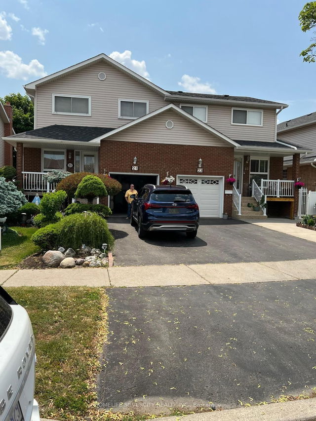 21 Ashford Court