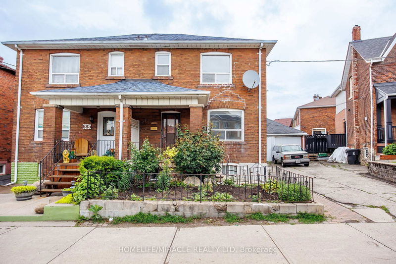 683 Old Weston Rd, Toronto - Weston-Pellam Park image-0-0