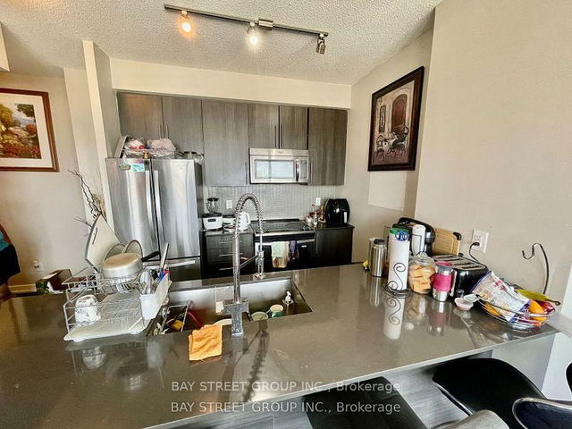 2805 - 4011 Brickstone Mews