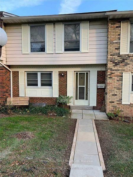 6 - 2224 Upper Middle Road