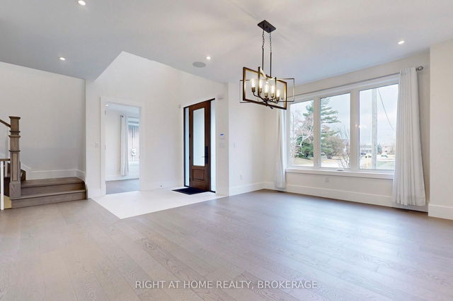 274 Weighton Drive