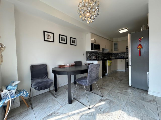 3077 Hawktail Crescent