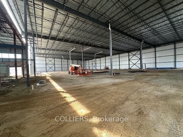 400 Carlingview Dr, Toronto, M9W 5X9 | Image 3