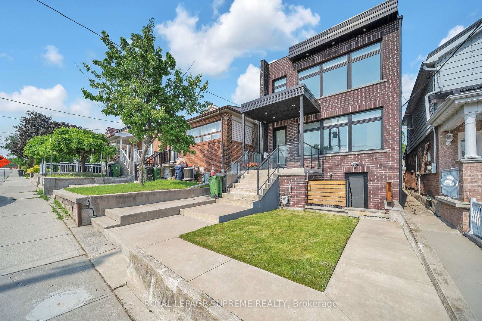 Detached House for sale at 291 Gilbert Avenue, Toronto, Caledonia-Fairbank, M6E 4W8 - MLS: W12206535
