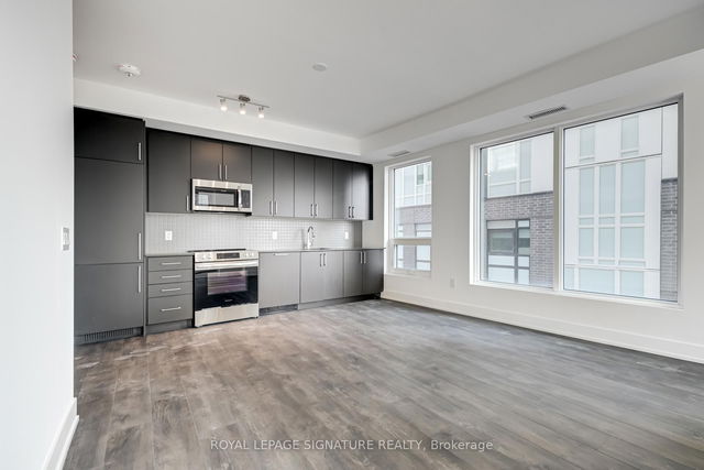318 - 2450 Old Bronte Road