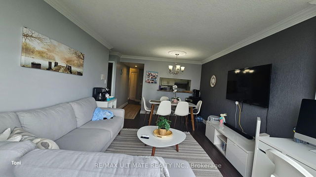 1109 - 3 Hickory Tree Road