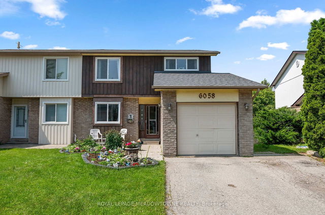 6058 Starfield Crescent
